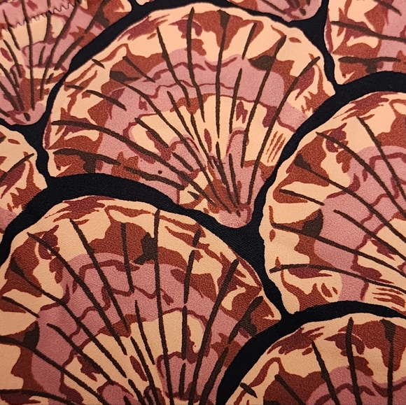 Madewell Second Wave Curved-Waist Bikini Bottom in Painted Seashells - Picture 16 of 16